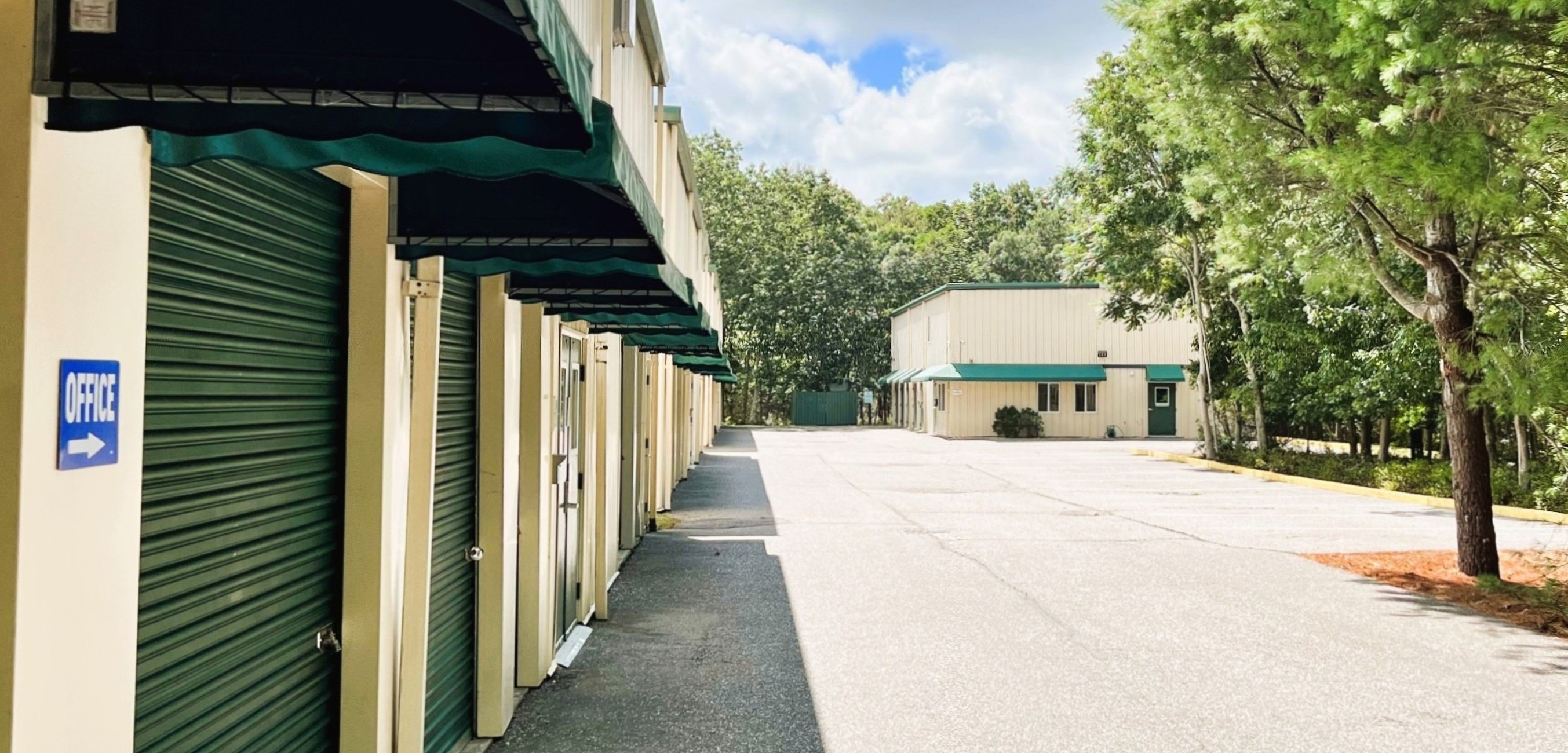 GoodFriend Self-Storage - East Hampton 17 Goodfriend Drive East Hampton, NY 11937